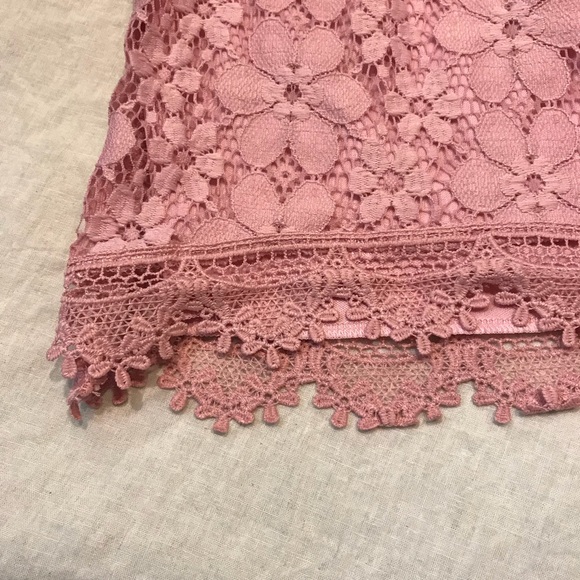 EMMA & ELSA top - Picture 3 of 5